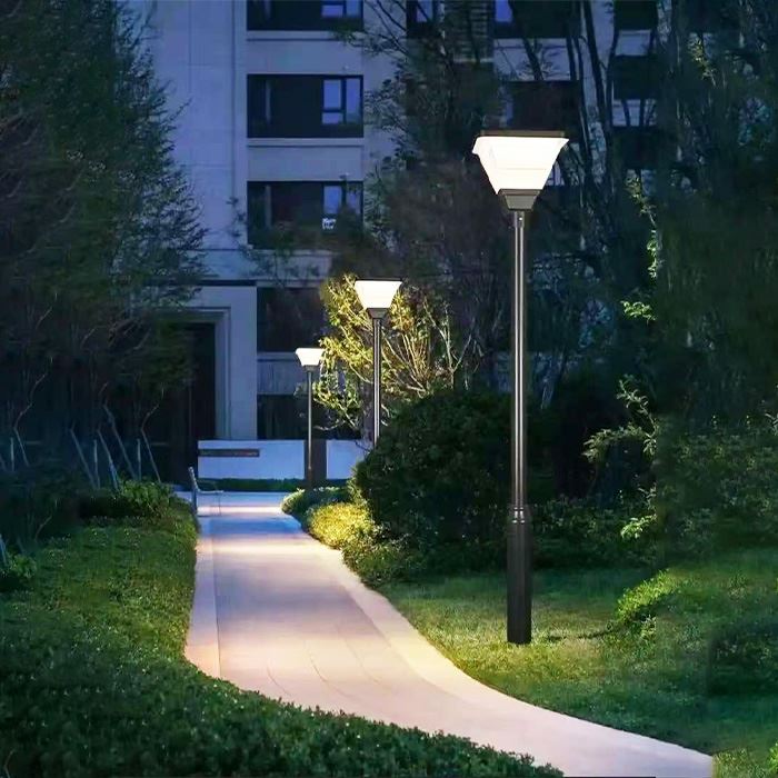 Lumini de grădină în aer liber
